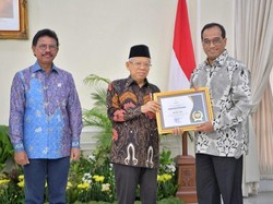 Kemenhub Raih Anugerah Keterbukaan Informasi Publik dari KIP