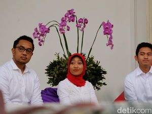 Ayu Kartika Dewi: Pegiat Toleransi Berprestasi yang Jadi Stafsus Jokowi Ayu Kartika Dewi: Pegiat Toleransi Berprestasi yang Jadi Stafsus Jokowi