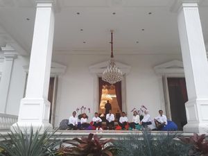 Gaji Siapa Lebih Besar, Stafsus Presiden vs PNS DKI? Gaji Siapa Lebih Besar, Stafsus Presiden vs PNS DKI?