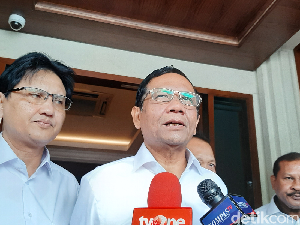 Mahfud Md Tak Masalah Agus Rahardjo cs Gugat UU KPK: Biar Diuji di MK Mahfud Md Tak Masalah Agus Rahardjo cs Gugat UU KPK: Biar Diuji di MK