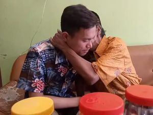 Ahli Jiwa Sarankan Setop Sebar Video Youtuber yang Tendang Kakek Sendiri Ahli Jiwa Sarankan Setop Sebar Video Youtuber yang Tendang Kakek Sendiri