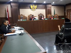 Eks Ketua DPRD Lampung Tengah Klaim Suap Rp 1,2 M Adalah Pinjaman