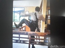 Posting Video Polisi Jaga Bersenjata Menari Jawa, GKR Hayu: Maturnuwun