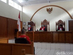 Kadispora Garut Divonis 1 Tahun Bui Terkait Bumi Perkemahan Ilegal