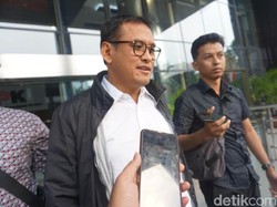 Dirut Petrokimia Usai Diperiksa KPK: Saya Hanya Dikait-kaitkan Bowo Sidik