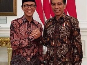 Aminuddin Maruf, Nahdliyin Muda yang Ditugaskan Jokowi Keliling Pesantren Aminuddin Maruf, Nahdliyin Muda yang Ditugaskan Jokowi Keliling Pesantren