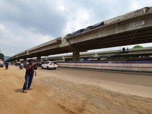 Air Terjun Muncul di Tol Becakayu, Kontraktor Lalai?