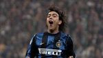 Bintang Sepakbola 1990-an: Memori Gocekan Ronaldo dan Rambut Beckham