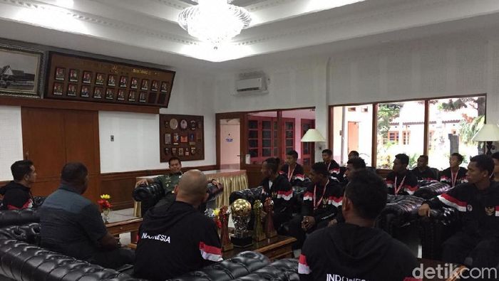 Timnas Pelajar U-15 akan tampil di turnamen Portugal tahun depan (Mukhlis Dinilah/detikSport) Timnas Pelajar U-15 akan tampil di turnamen Portugal tahun depan (Mukhlis Dinilah/detikSport)