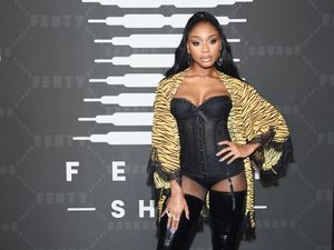 Rihanna Tunjuk Normani Jadi Duta Lingerie Savage x Fenty Rihanna Tunjuk Normani Jadi Duta Lingerie Savage x Fenty