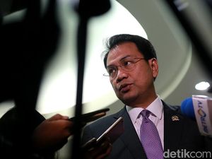 Azis Syamsuddin Absen Panggilan KPK Azis Syamsuddin Absen Panggilan KPK