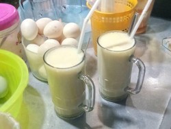Suka Minum yang Hangat-hangat? Ini 7 Kedai STMJ di Surabaya