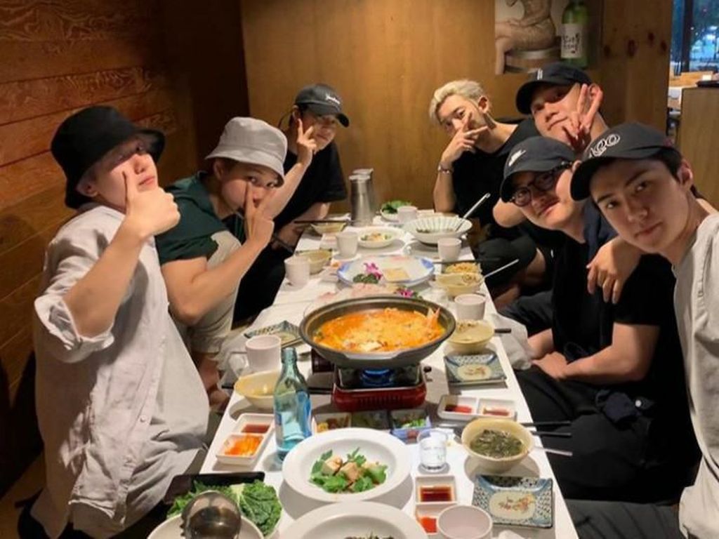 EXO Bicara soal Kemungkinan Perpanjang Kontrak dengan SM Entertainment EXO Bicara soal Kemungkinan Perpanjang Kontrak dengan SM Entertainment