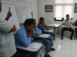 Warga di Cilegon Protes Bau Menyengat, Pabrik Kimia Setop Produksi