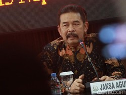 Diduga Peras Saksi, 2 Oknum Jaksa Kejati DKI Jakarta Ditangkap Kejagung