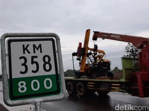Pengendara Paksa Melintas di Tol Palembang-Kayu Agung yang Belum Dibuka Umum