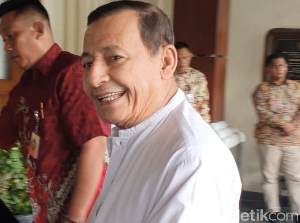 Akhirnya! Acara Kanzus Sholawat Habib Luthfi di Pekalongan Diundur Akhirnya! Acara Kanzus Sholawat Habib Luthfi di Pekalongan Diundur