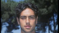 Salah satu talenta terbaik Italia di posisi bek tengah. Ia kuat dan tangguh, tapi juga bermain dengan elegan. Nesta punya ketenangan untuk membawa bola dan mengeluarkan timnya dari tekanan. Dia adalah produk asli akademi Lazio. (Foto: Allsport UK/Getty Images)