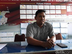 Polisi Beberkan Kondisi Jiwa Siswa SMA yang Tusuk Bu Guru karena Cinta