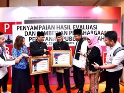 Pemprov DKI Raih Penghargaan Bergengsi di Bidang Pelayanan Publik