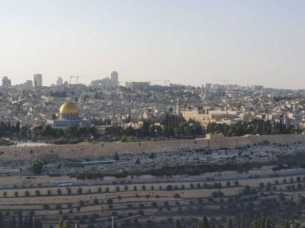 Lima Hal yang Perlu diketahui Sebelum Berkunjung ke Masjid Al Aqsa di Yerusalem Lima Hal yang Perlu diketahui Sebelum Berkunjung ke Masjid Al Aqsa di Yerusalem
