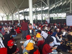 Jelang Konser EXO di Jakarta, Venue Didominasi Warna Merah dan Putih
