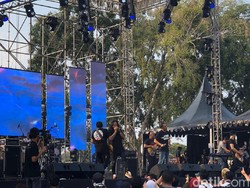 Element (Reunion) Bikin Heboh The 90s Festival