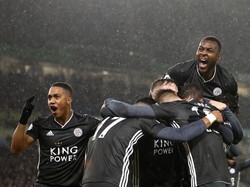 Bekuk Brighton 2-0, Leicester Terus Buntuti Liverpool