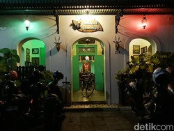 Wedangan Pendopo Langganan Keluarga Jokowi dengan Konsep Klasik