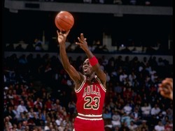 Nostalgia Olahraga 90-an: Fan Liga Italia, Susy Susanti, dan Michael Jordan Kumpul di Sini