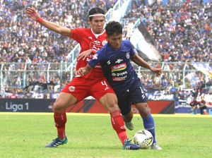 Dramatis, Arema Vs Persija Tuntas Tanpa Pemenang Dramatis, Arema Vs Persija Tuntas Tanpa Pemenang