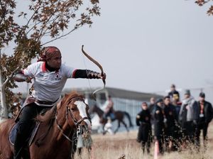 Indonesia Runner-up Kejuaraan Panahan Berkuda di Iran