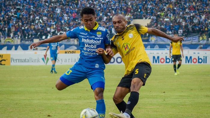 Persib Bandung berimbang tanpa gol kontra Barito Putera (ANTARA FOTO/Raisan Al Farisi) Persib Bandung berimbang tanpa gol kontra Barito Putera (ANTARA FOTO/Raisan Al Farisi)