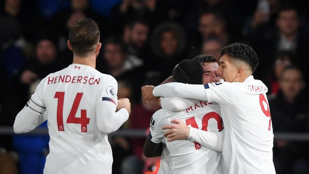 Liverpool menang 2-1 atas Crystal Palace di pekan ke-13 Liga Inggris. (Foto: Mike Hewitt/Getty Images)