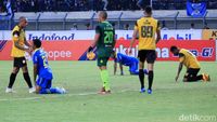 Persib Vs Barito Berbagi Poin di Jalak Harupat