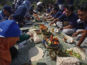 Rekor MURI Sajian Nasi Liwet Terbanyak di Cibinong