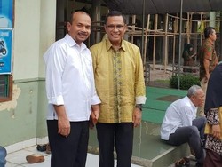 Alas Kaki 2 Eks Menteri Jokowi Dicuri Saat Salat Jenazah Bahtiar Effendy