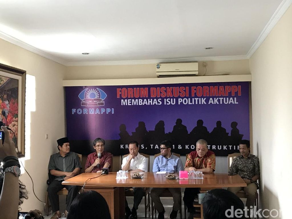Humphrey Djemat: Kalau Pilkada Tak Langsung, Make Barang Busuk Lagi Humphrey Djemat: Kalau Pilkada Tak Langsung, Make Barang Busuk Lagi