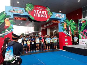 Seru! Ribuan Warga Yogyakarta Ikuti Joy Run Walk and Shop Transmart
