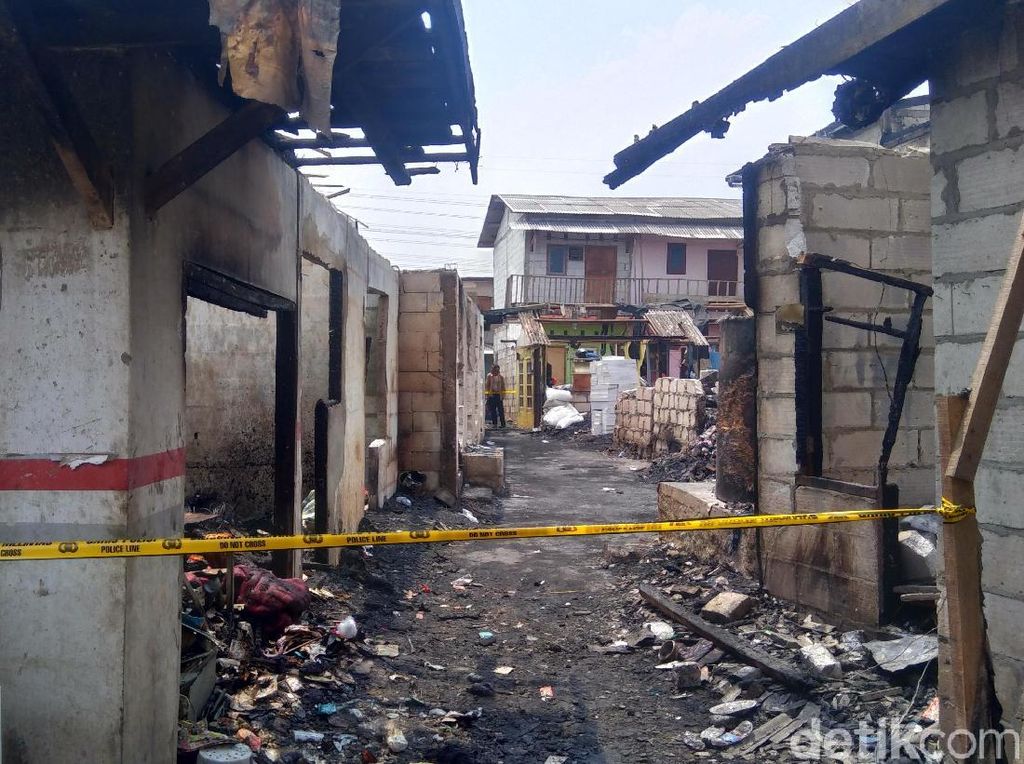 Cerita Korban Kebakaran di Pluit Kehilangan Mesin Cuci Berusia 3 Hari Cerita Korban Kebakaran di Pluit Kehilangan Mesin Cuci Berusia 3 Hari