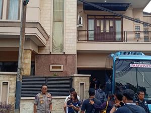 Selain di Slipi, Polisi Juga Gerebek 5 TKP Lain Terkait Penipuan WN China Selain di Slipi, Polisi Juga Gerebek 5 TKP Lain Terkait Penipuan WN China