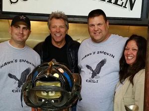 Ini Restoran Amal Jon Bon Jovi yang Beri Makan Orang Tak Mampu