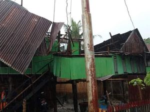 Puting Beliung Terjang Sidrap Sulsel, 12 Rumah Rusak