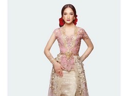 Tren Pageant Training, Model Cantik Ini Sekolah Demi Jadi Ratu Kecantikan