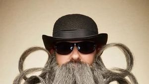 Ada Kejuaraan Kumis dan Jenggot Terbaik, Bentuknya Unik dan Nyentrik