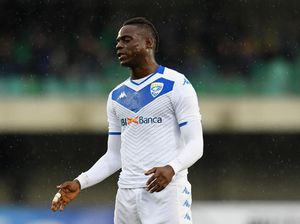 Balotelli Tak Pernah Diberi Tes COVID-19 oleh Brescia