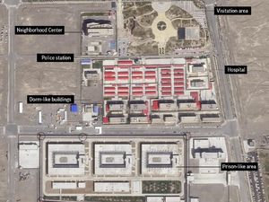 Prancis Serukan China Hentikan Penahanan Massal Sewenang-wenang di Xinjiang