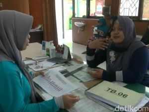 Pabrik Tahu yang Gunakan Sampah Plastik Impor Bikin Warga Sakit ISPA Pabrik Tahu yang Gunakan Sampah Plastik Impor Bikin Warga Sakit ISPA