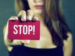 Hari Ibu, Lawan KDRT!