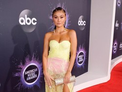 Bukan Cuma BTS, Agnez Mo Juga Tertarik Kolaborasi dengan Post Malone